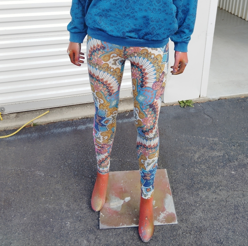 Adidas Blue Sweatshirt and Patterned Leggings Set